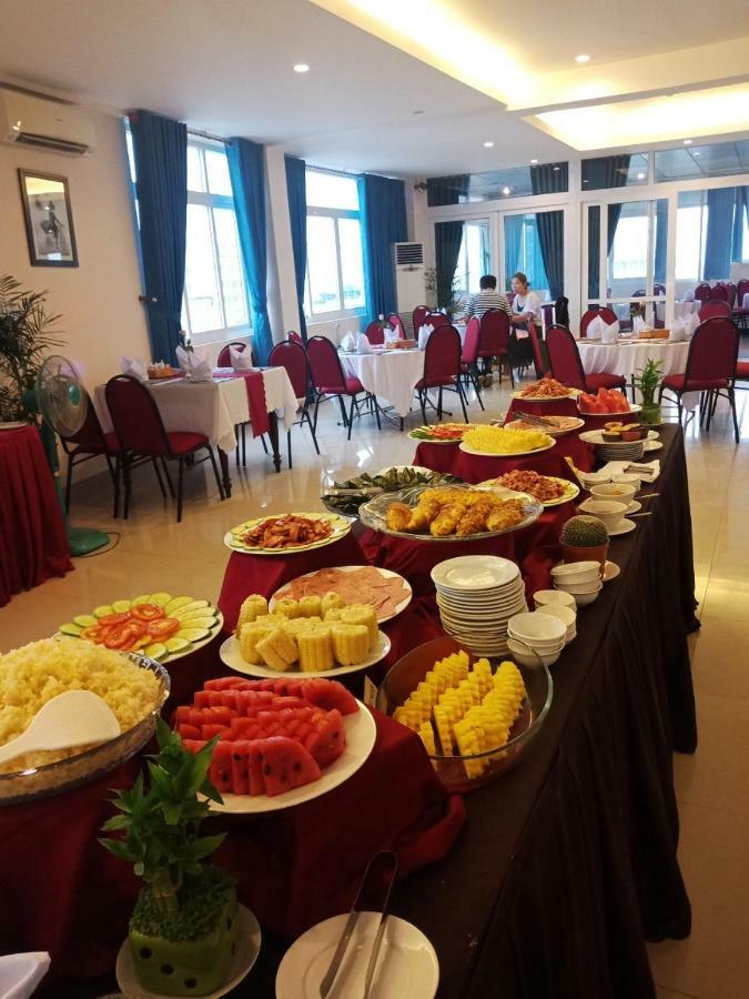 Golden Star Hotel Хуе Екстериор снимка